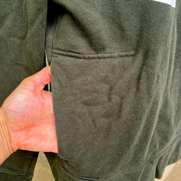 EUC under armor forest green hoodie - Picture 5 of 11